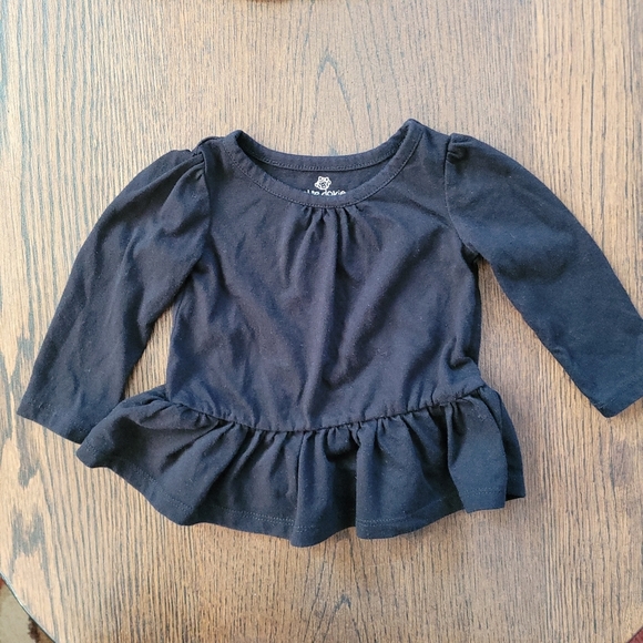 Bundle of 2 Peplum Tops Buffalo Plaid and Black Size Girl's 6 Months - Picture 3 of 7